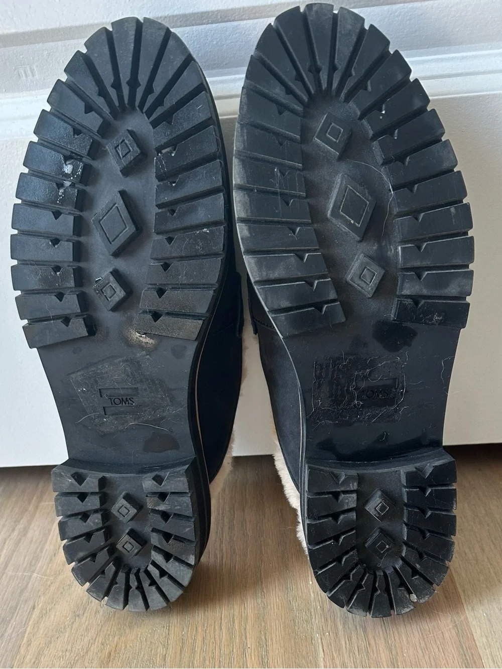 Toms Black Suede-Look Slip-On Loafers with Cream Faux Fur Lining. Worn once